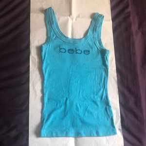 Bebé Blue Muscle Tee